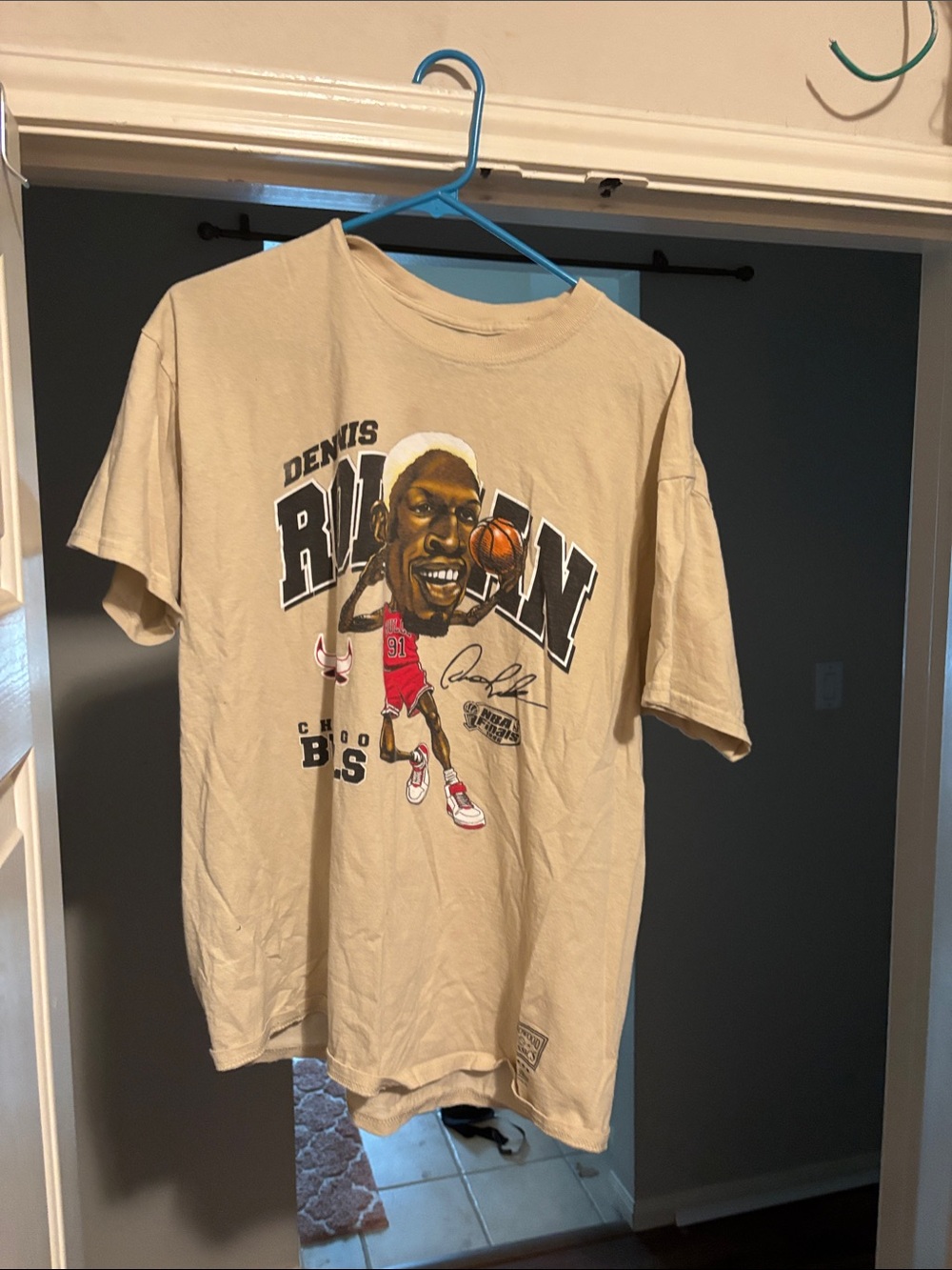 Mitchell & Ness Beige Dennis Rodman Graphic Tee XL